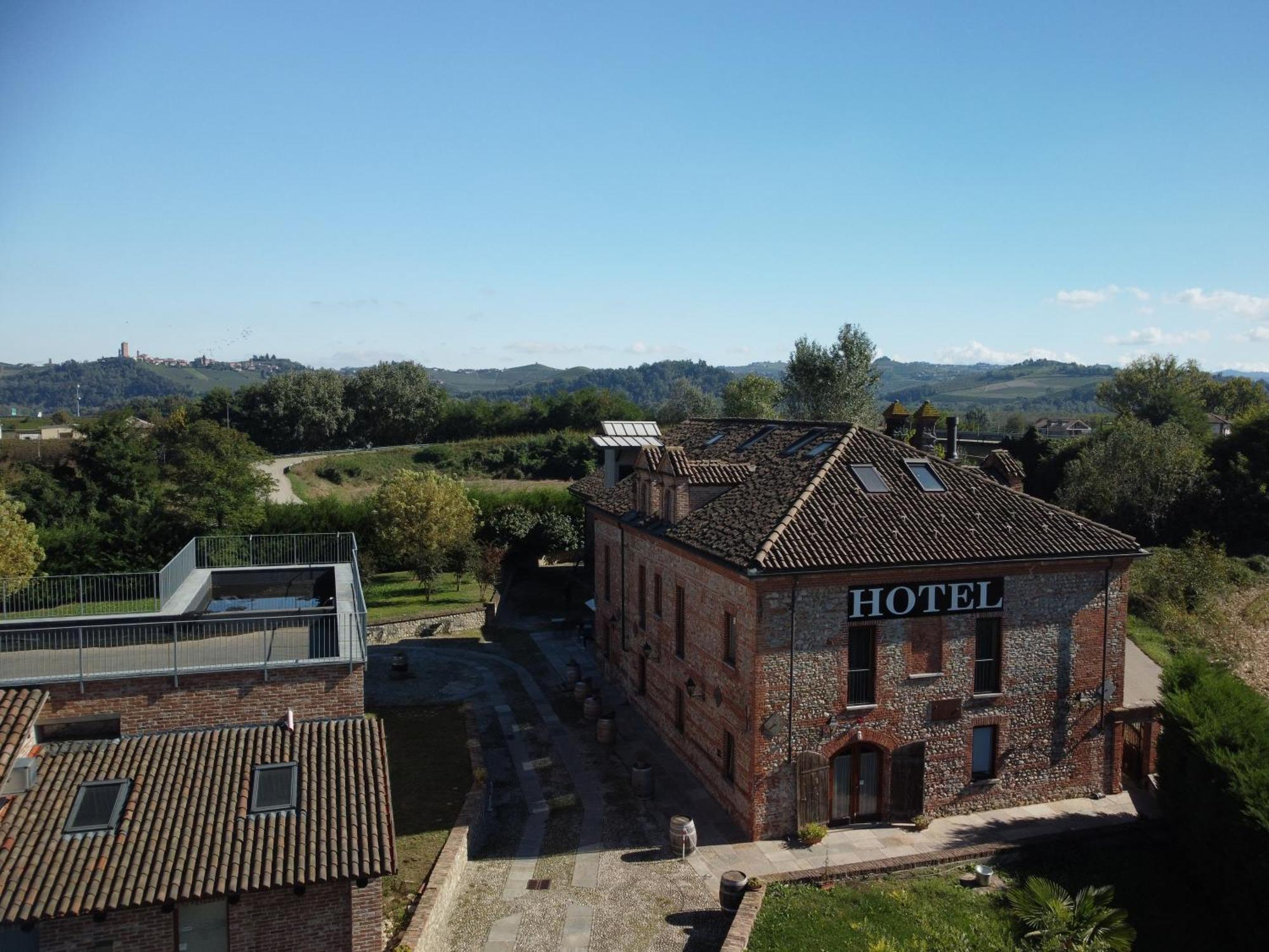 Hotel Le Botti Guarene Exteriér fotografie